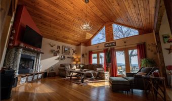 24352 State Highway Ee, Aurora, MO 65605