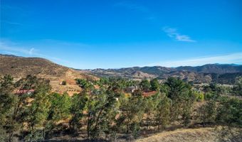 9455 Hierba Rd, Agua Dulce, CA 91390