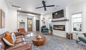 103 NW Ozark Way, Bentonville, AR 72712