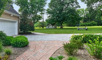 718 WHITEHALL BEACH Rd, Annapolis, MD 21409