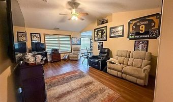 204 Coronet St, Angola, IN 46703