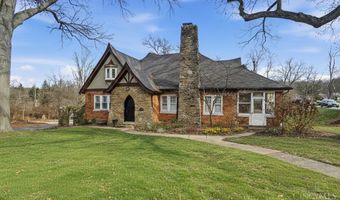 6610 Hudson Pkwy, Amberley, OH 45213