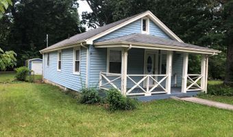 905 13th St, Altavista, VA 24517