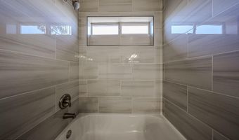 1830 E COUNTRYWALK Ln, Chandler, AZ 85225