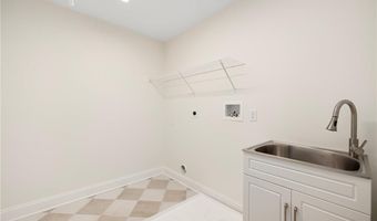 74 Cardinal Rd, Cranston, RI 02921