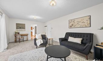 6860 Burlwood Dr, Anchorage, AK 99507