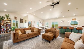 16 Peak View Dr, Buffalo, WY 82834