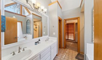 451868 Point O'Woods Cir, Afton, OK 74331
