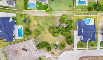 520 Spyglass Ct, Heath, TX 75032
