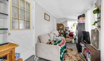 3 Willoughby St, Bristol, CT 06010