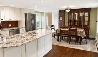 443 Amity Rd, Bethany, CT 06524