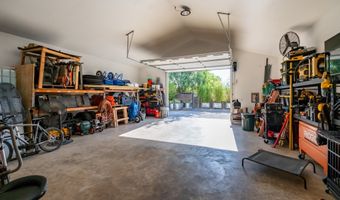 2151 NE DECIDUOUS Ave, Albany, OR 97321