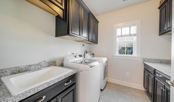23673 AMESFIELD Pl, Aldie, VA 20105