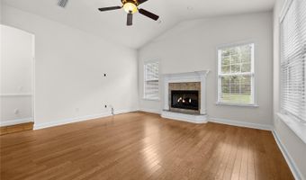 7738 WHITE OAKS Rd, Alachua, FL 32615