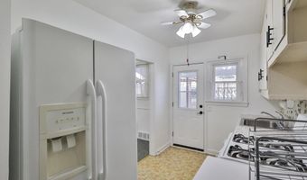 1717 W CEDAR St, Allentown, PA 18104