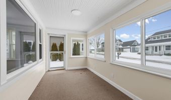 114 Interlochen Dr, Algonac, MI 48001
