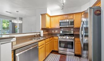 9806 SPANISH OAK Way #126, Bowie, MD 20721