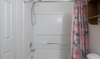 2832 Earlswood Ln, Indianapolis, IN 46217