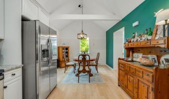 22 Paddock Ave, Alloway, NJ 07422