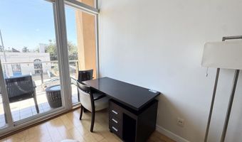 550 Seagaze Dr 2, Oceanside, CA 92054