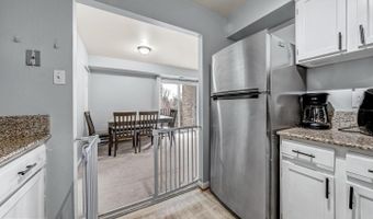 6137 EDSALL Rd #I, Alexandria, VA 22304