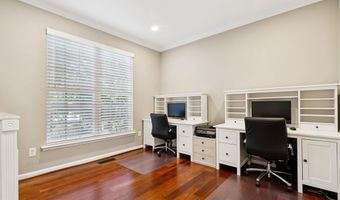 24769 STONE PILLAR Dr, Aldie, VA 20105