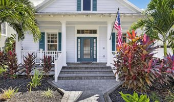 526 ISLEBAY Dr, Apollo Beach, FL 33572