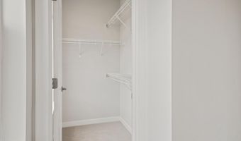 20364 NEWFOUNDLAND Sq, Ashburn, VA 20147