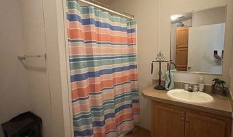 2560 County Road 340, Bell, FL 32619