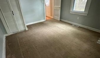 121 Pennant Ave, Beachwood, NJ 08722