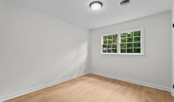 815 Trollinger Rd, Asheboro, NC 27203