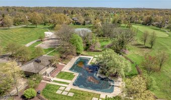 325 Inwood Trl, Aurora, OH 44202
