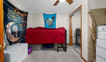 1527 N Harrison St, Algonquin, IL 60102