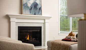 3000 N Spurway Dr, Ann Arbor, MI 48105