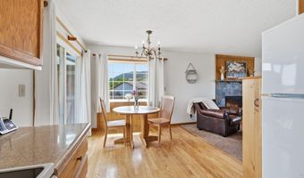 804 Redwood Ct, Bellvue, CO 80512