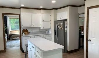 1303 Hagood Ave, Barnwell, SC 29812