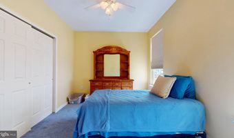 166 BLACKBURN St, Absecon, NJ 08205