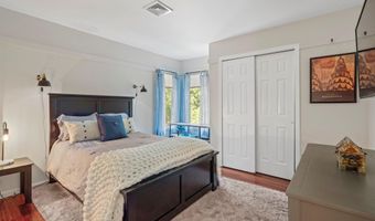 13 Colton Ct, Bayville, NJ 08721