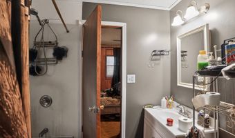 1725 McAlhany Rd, Branchville, SC 29432