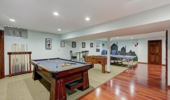 5 Denise Dr, Allentown, NJ 08501