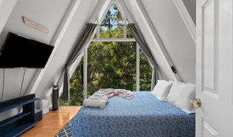 636 Cathedral Dr, Aptos, CA 95003