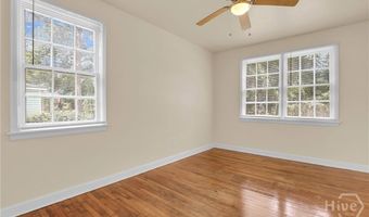 30 Goebel Ave, Savannah, GA 31404