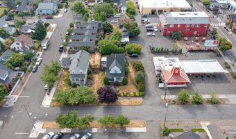 712 MADISON St, Oregon City, OR 97045