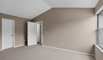 2893 Barrows Rd, Columbus, OH 43232