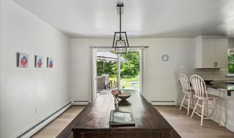 7 Grassy Brook Rd, Brookline, VT 05345
