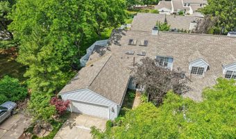 838 Lynnhaven Ln, Akron, OH 44313