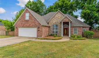 2603 SW 8th St, Bentonville, AR 72712