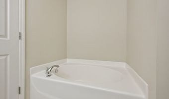 6158 Thorncrest, Tucker, GA 30084