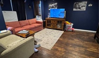 545 Park Ave, Cranston, RI 02910