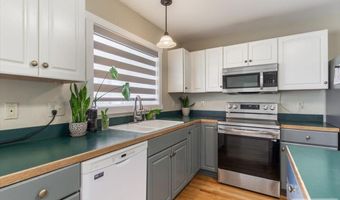 1987 47th St, Ammon, ID 83401